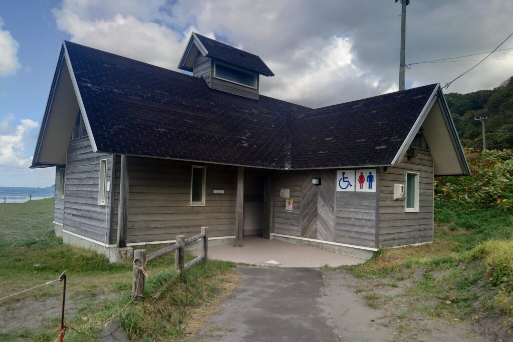 第1駐車場側のトイレ