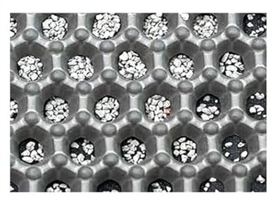 猫トイレマットに砂が溜まった様子