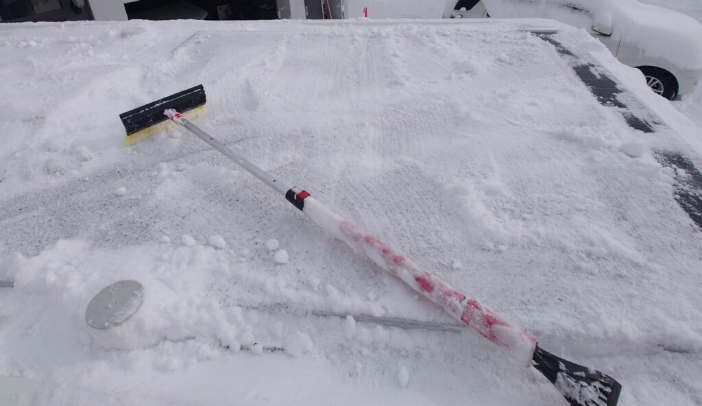 新型スノーブラシは高性能