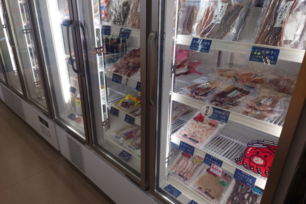 道の駅風Wとままえ売店の様子1