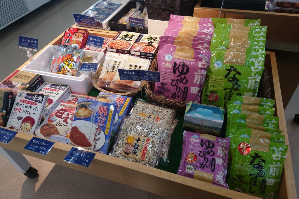 道の駅風Wとままえ売店の様子2